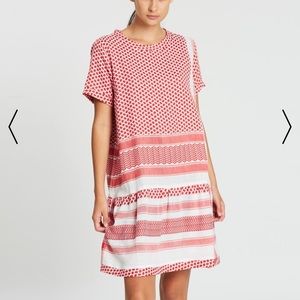 CECILIE COPENHAGEN NWT
Short Sleeve Dress, Red, M